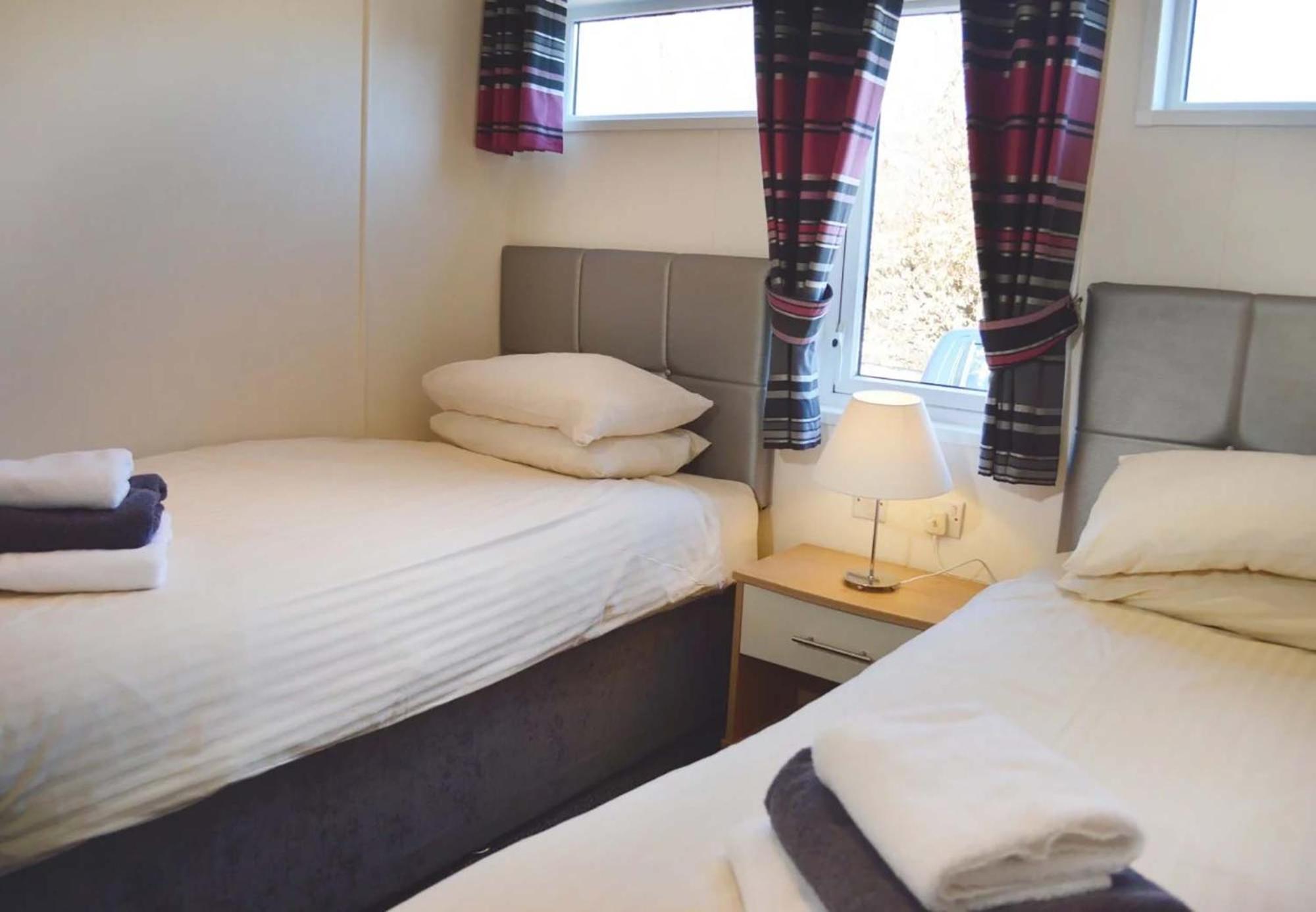 Hunters Quay Holiday Village Kilmun Exterior photo