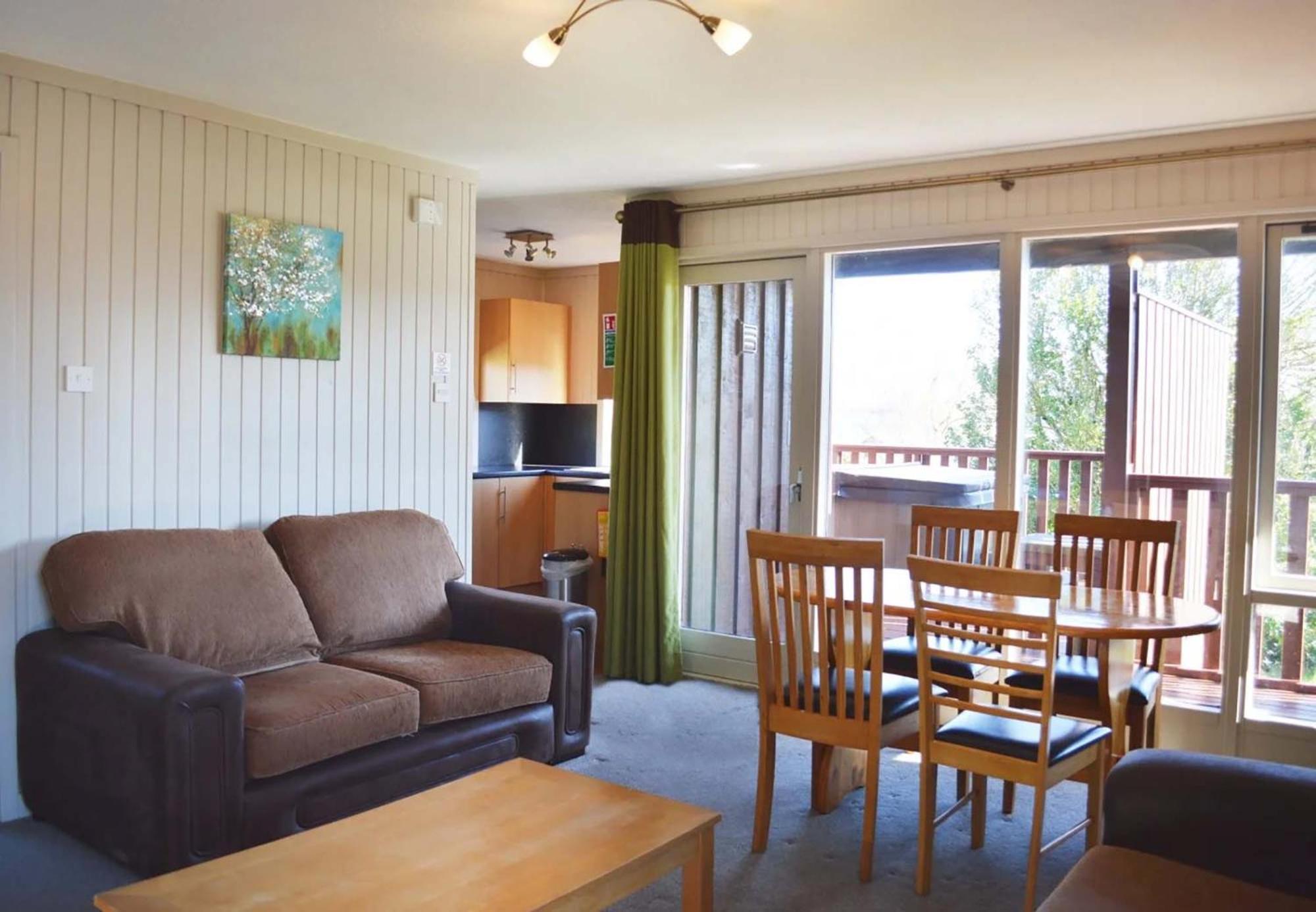 Hunters Quay Holiday Village Kilmun Exterior photo